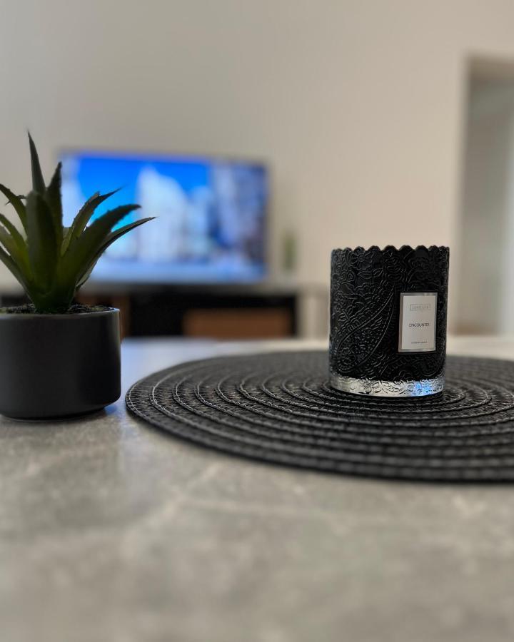 Modernes Juwel In Zentraler Lage Apartment Wien Ngoại thất bức ảnh