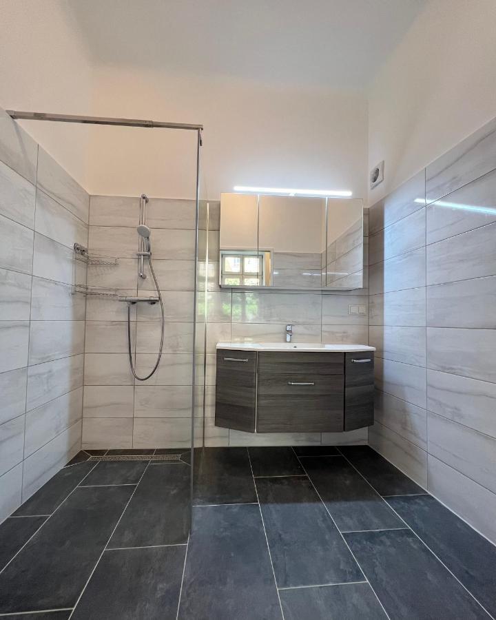 Modernes Juwel In Zentraler Lage Apartment Wien Ngoại thất bức ảnh